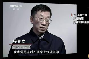 快船官方晒训练照：小卡扎丸子头大笑 哈登面带微笑 乔治挂筐